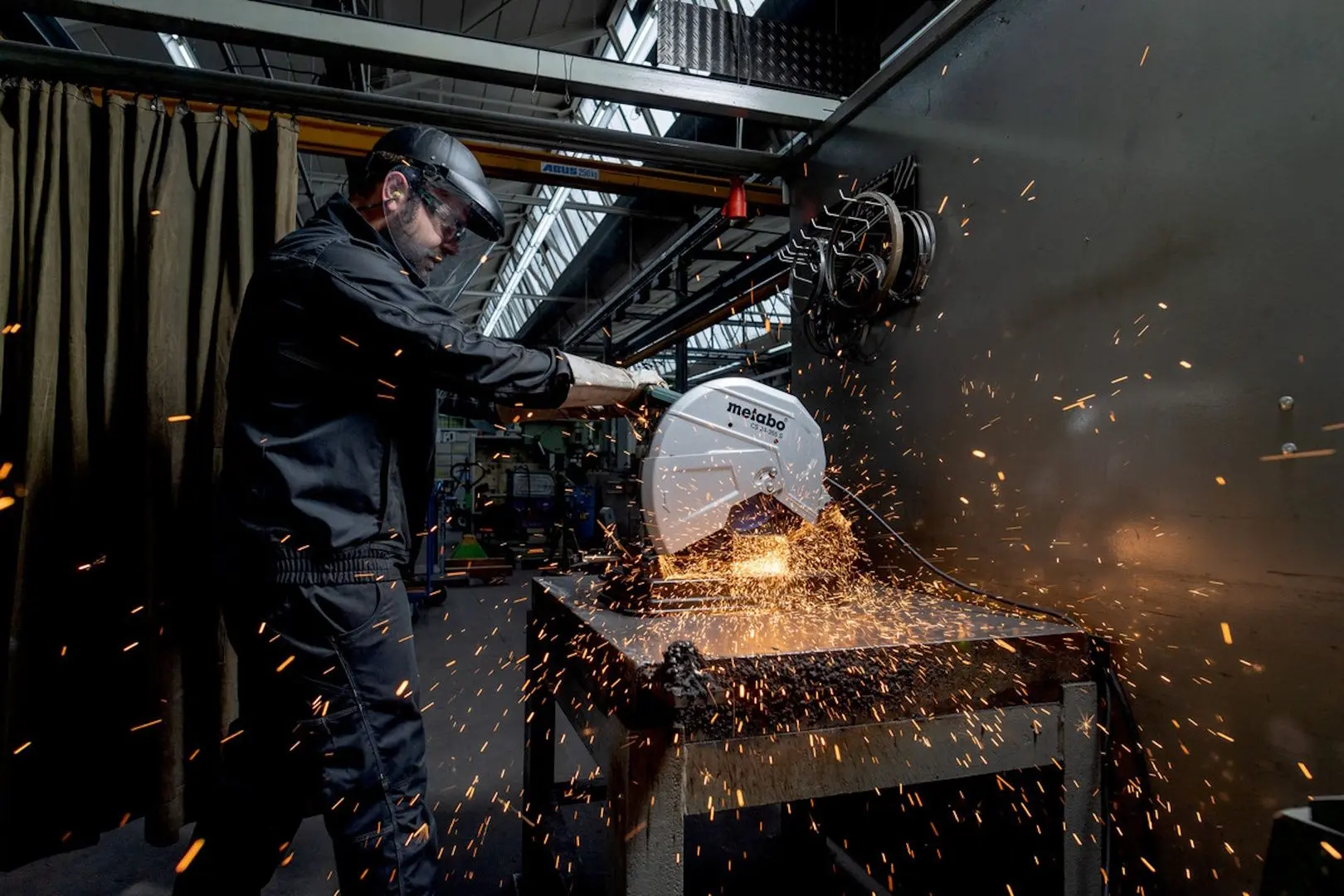 Пила по металлу Metabo CS 24-355 S