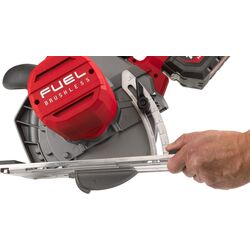 Fierastrau pentru metale cu acumulator Milwaukee M18 Fuel FMCS66-121C Thumb