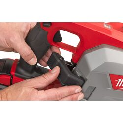 Fierastrau pentru metale cu acumulator Milwaukee M18 Fuel FMCS66-121C Thumb