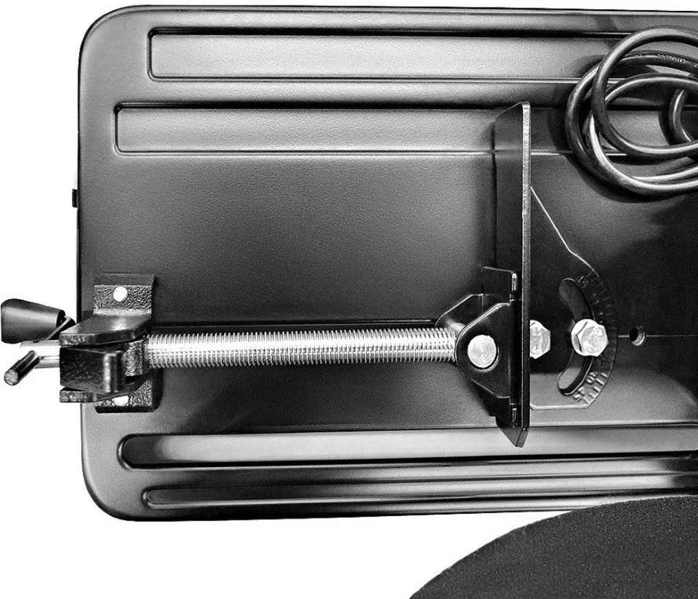 Монтажная пила Stark CS-2600