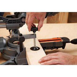 Fierastrau circular Black&Decker BES701 Thumb