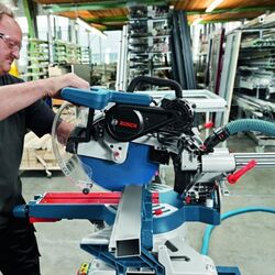 Пила торцовочная Professional Bosch GCM 12 SDE (Blue) Thumb