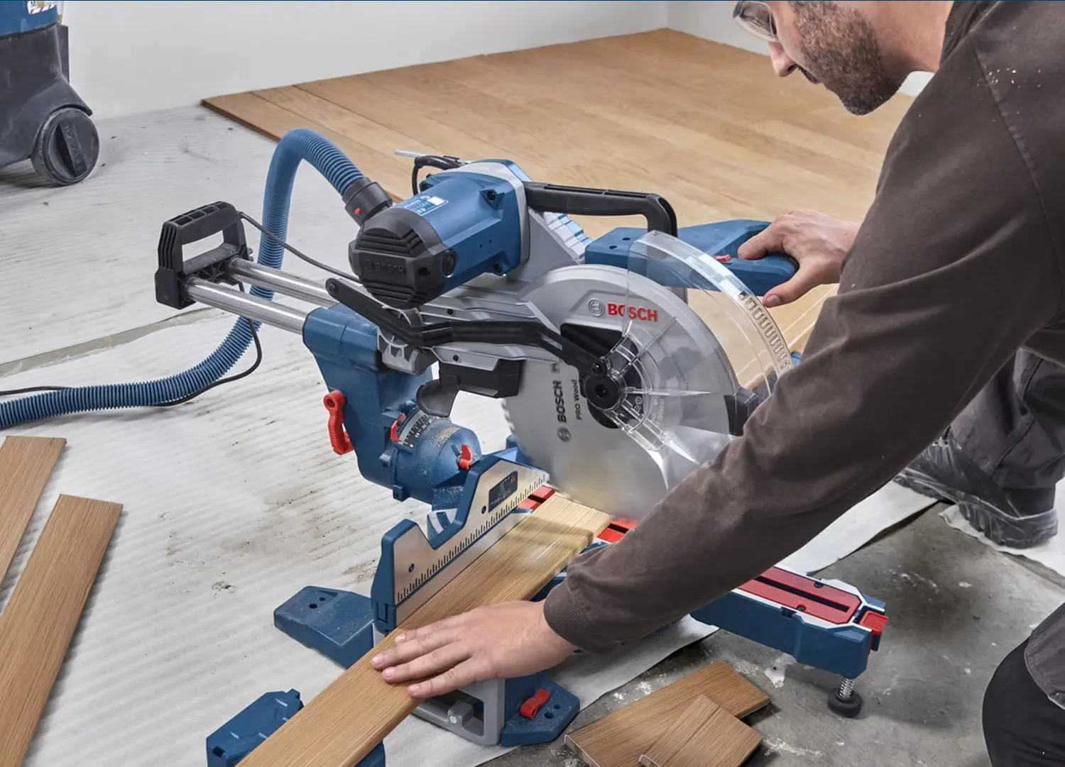 Ferastrau circular Bosch GCM 340-305 D (0601B60000)