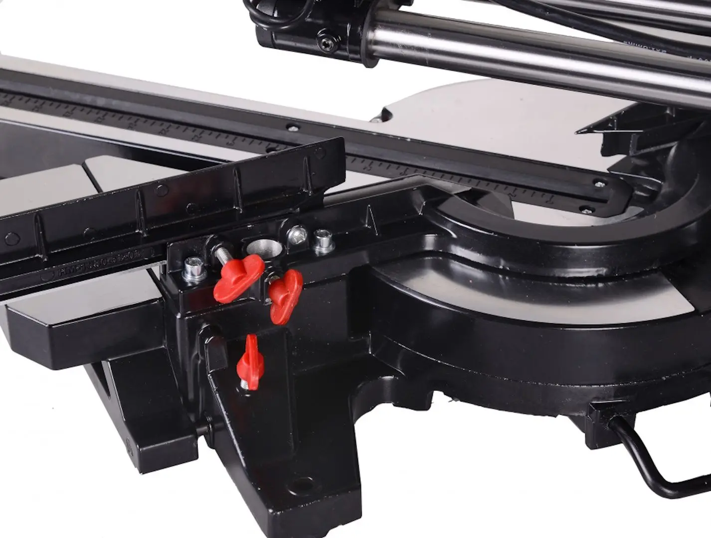 Ferestrau circular Resanta ТП-255ПЛ