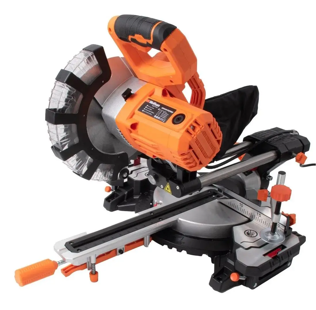 Ferastrau circular Wolfson WFS074