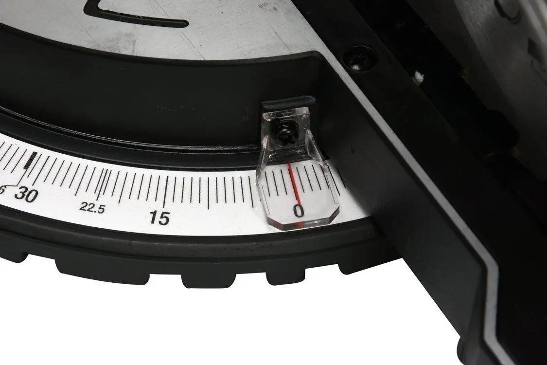 Пила торцовочная Yato YT-82173