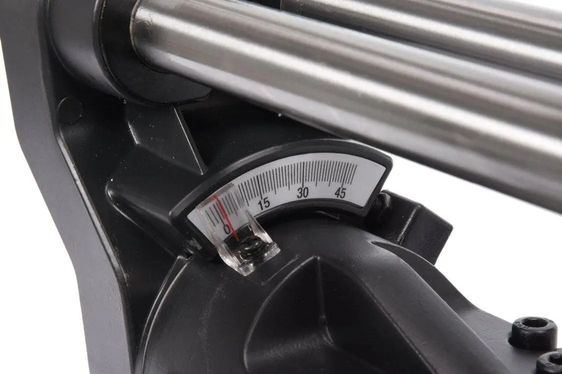 Пила торцовочная Yato YT-82174