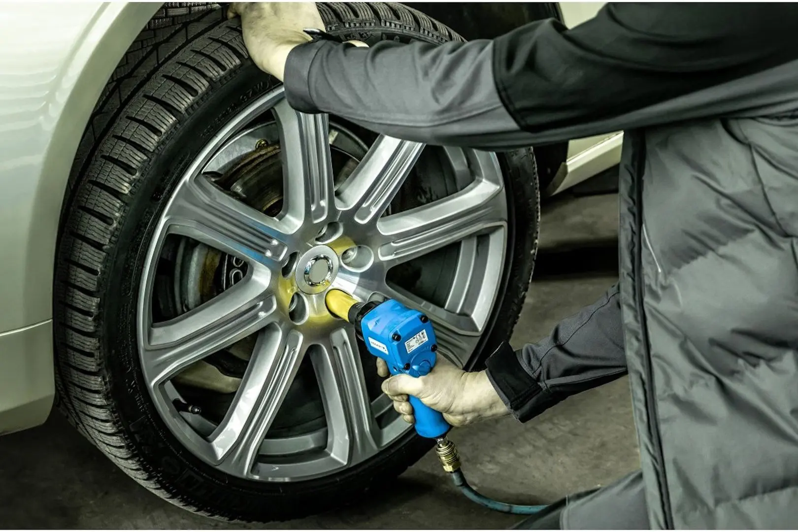 Aparat de insurubat pneumatica Hoegert HT4R621