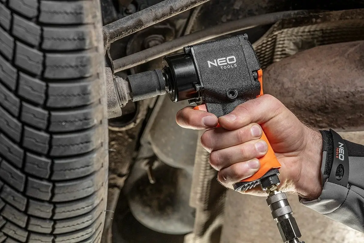 Гайковерт пневматический Neo Tools 14-004