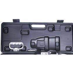 Гайковерт пневматический ударный Villager VAT WF 030 Set Thumb