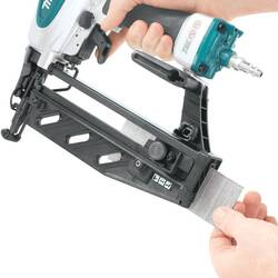 Пневматический нейлер Makita AF601 Thumb