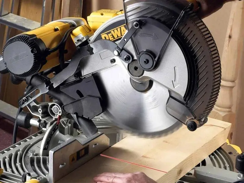 Пильный диск Dewalt Extreme Workshop DT4290-QZ 305x30mm