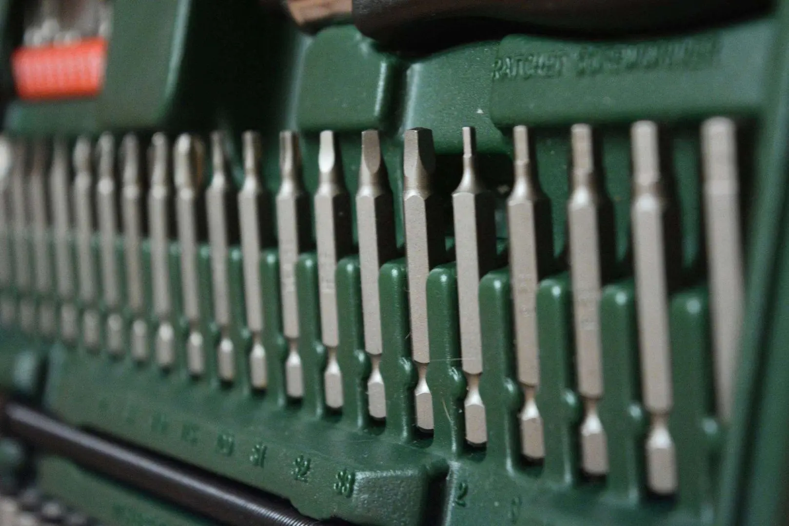 Набор бит и сверл Hikoki 705315M