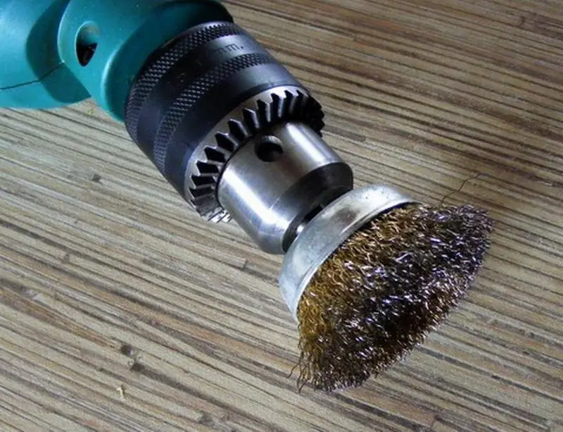 Perie pentru metal Hikoki 751308 100mm