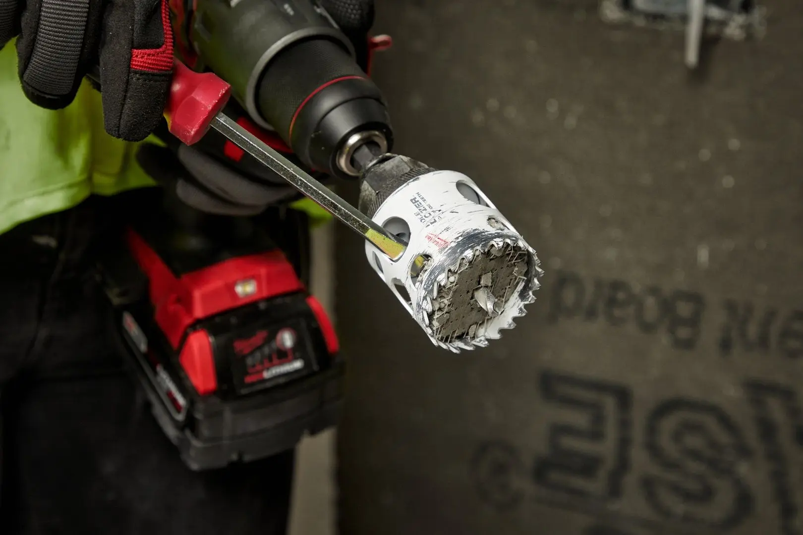 Carota bimetal Milwaukee Hole Dozer Carbide Teeth 41х114mm 49560746