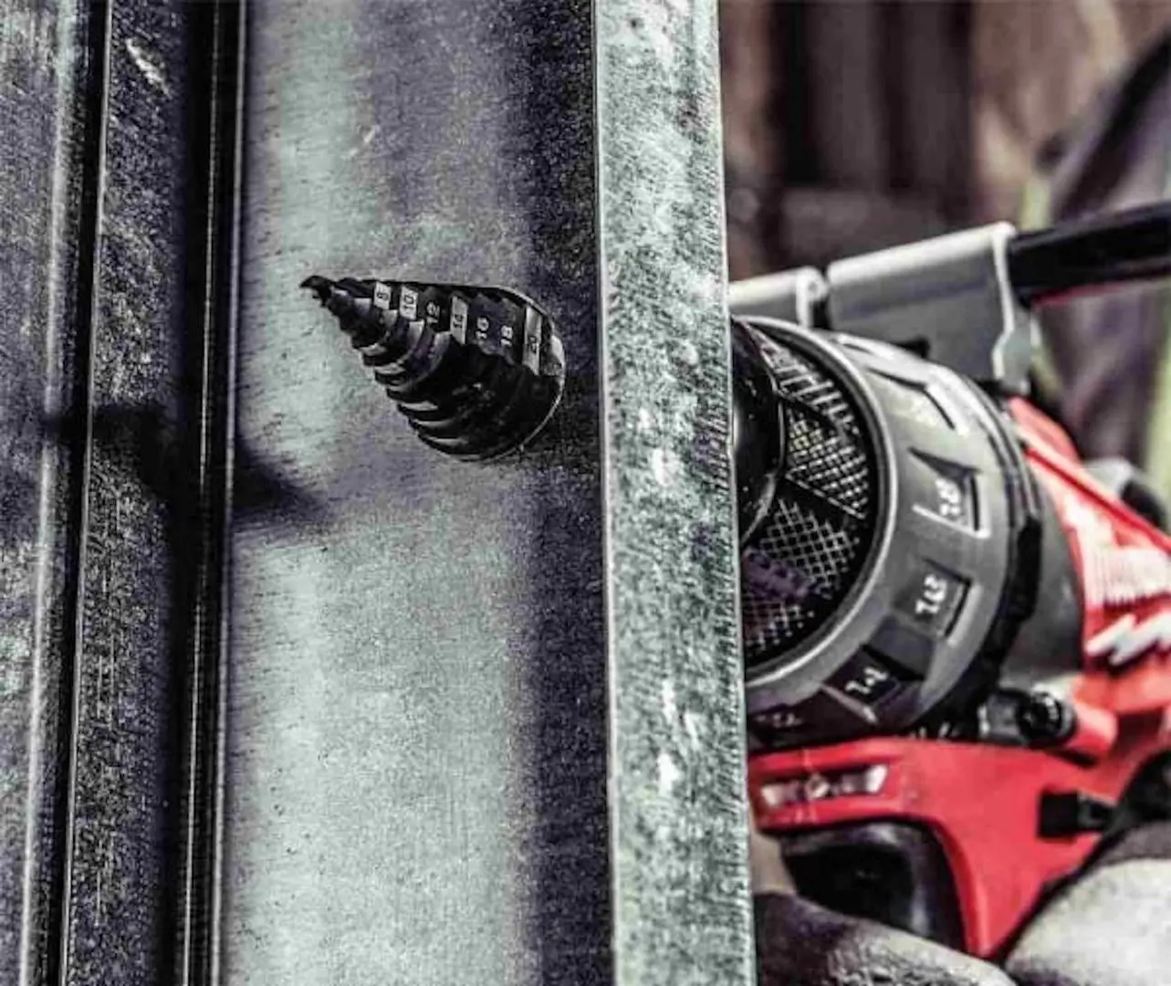 Burghiu Milwaukee M6-M32