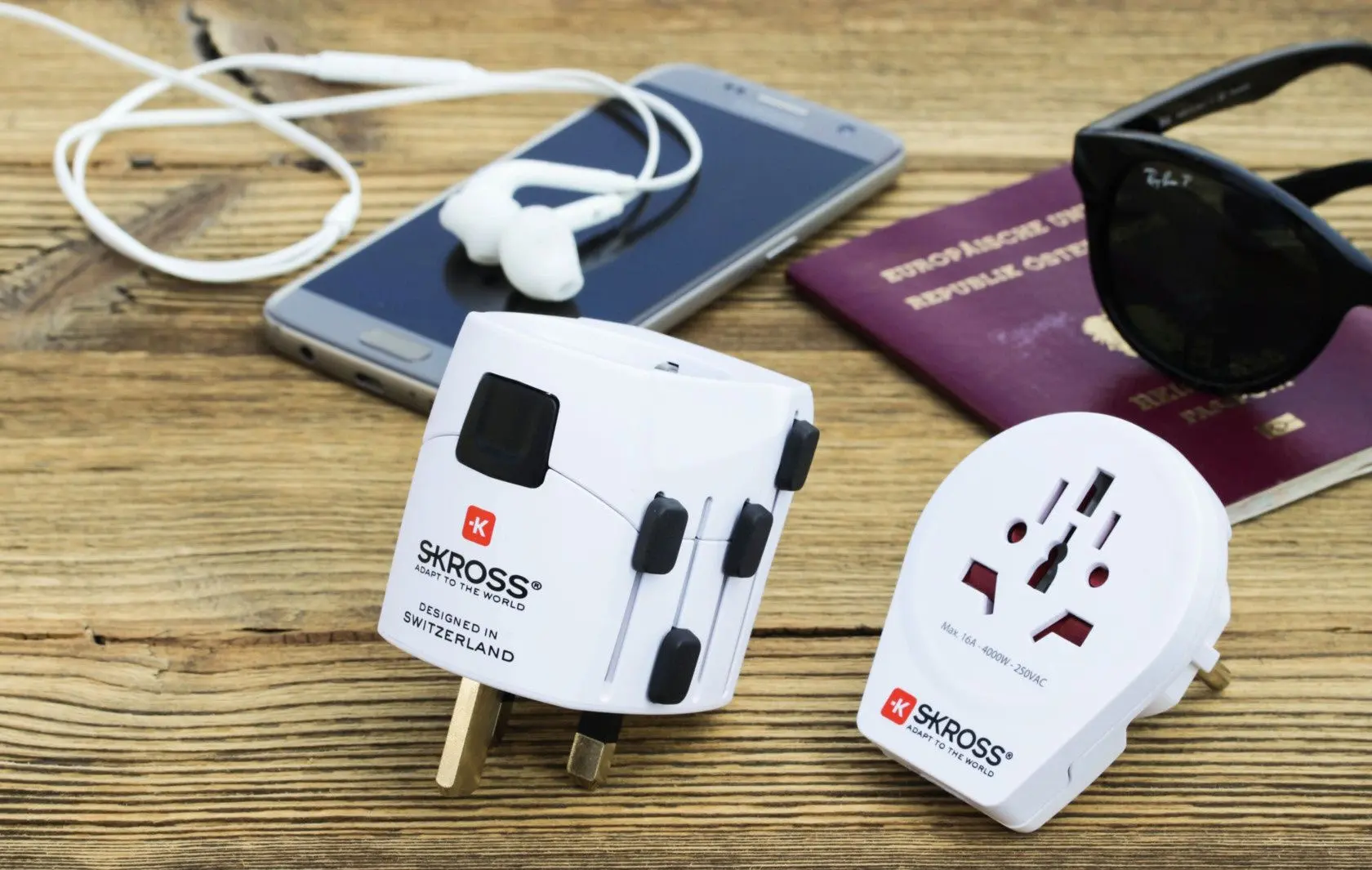 Adaptor Skross World Pro (White)