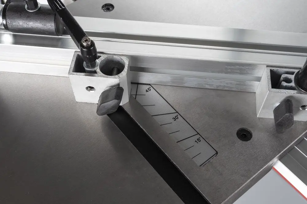 Распиловочный станок Holzmann TS200 230V