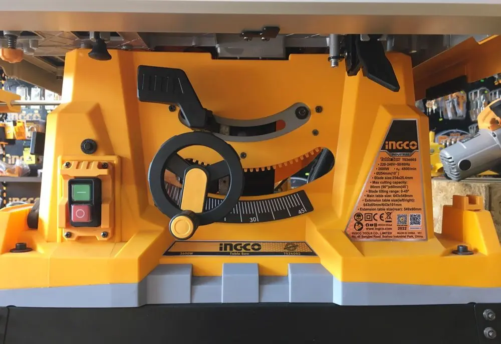 Ferestrău circular staționar Ingco TS26005