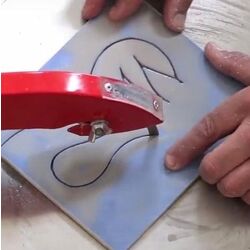 Mașină de tăiat pentru tăiere modelată Mechanic MultiCUT R-250 Thumb