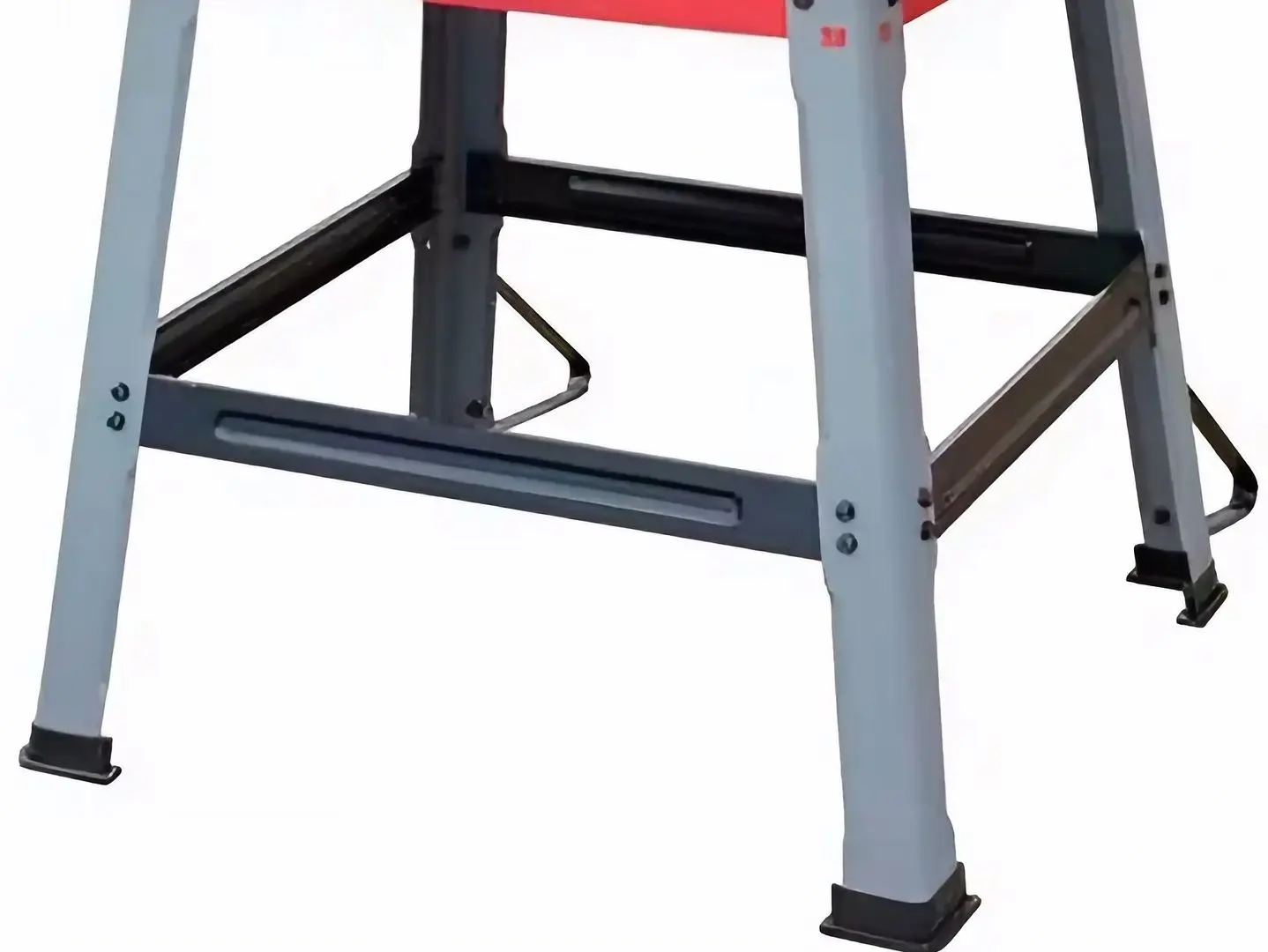 Циркулярная стационарная пила Stark TS-1800