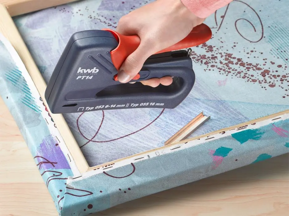 Capsator KWB PT 14 (Black/Red)