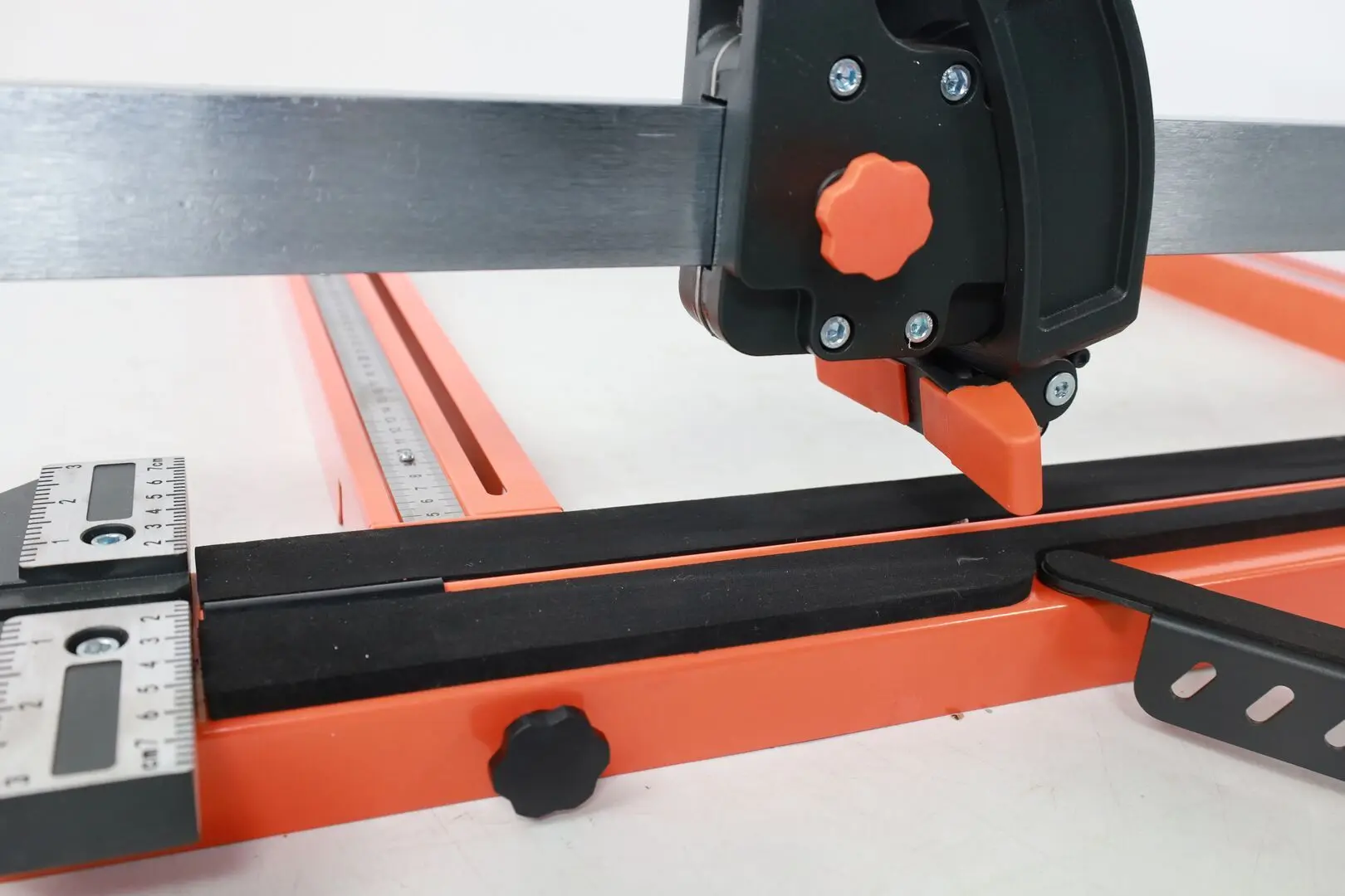 Плиткорез ручной Kraft&Dele KD10677