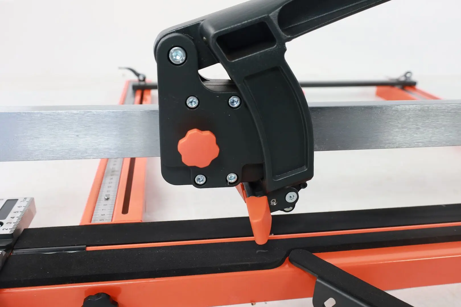 Плиткорез ручной Kraft&Dele KD10677