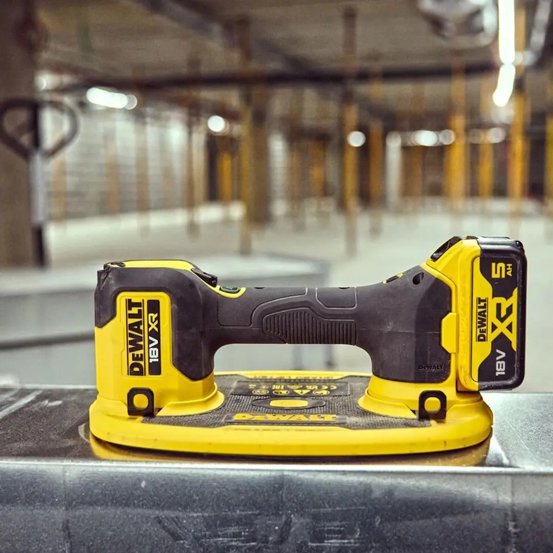 Sistem cu transportare cu vid Dewalt DCE590N