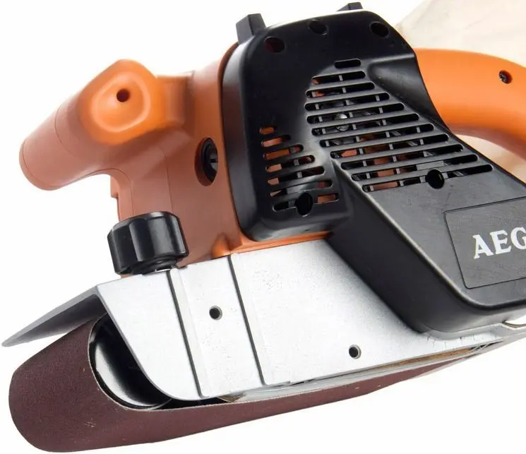 Ленточная шлифовальная машина AEG BBSE 1100