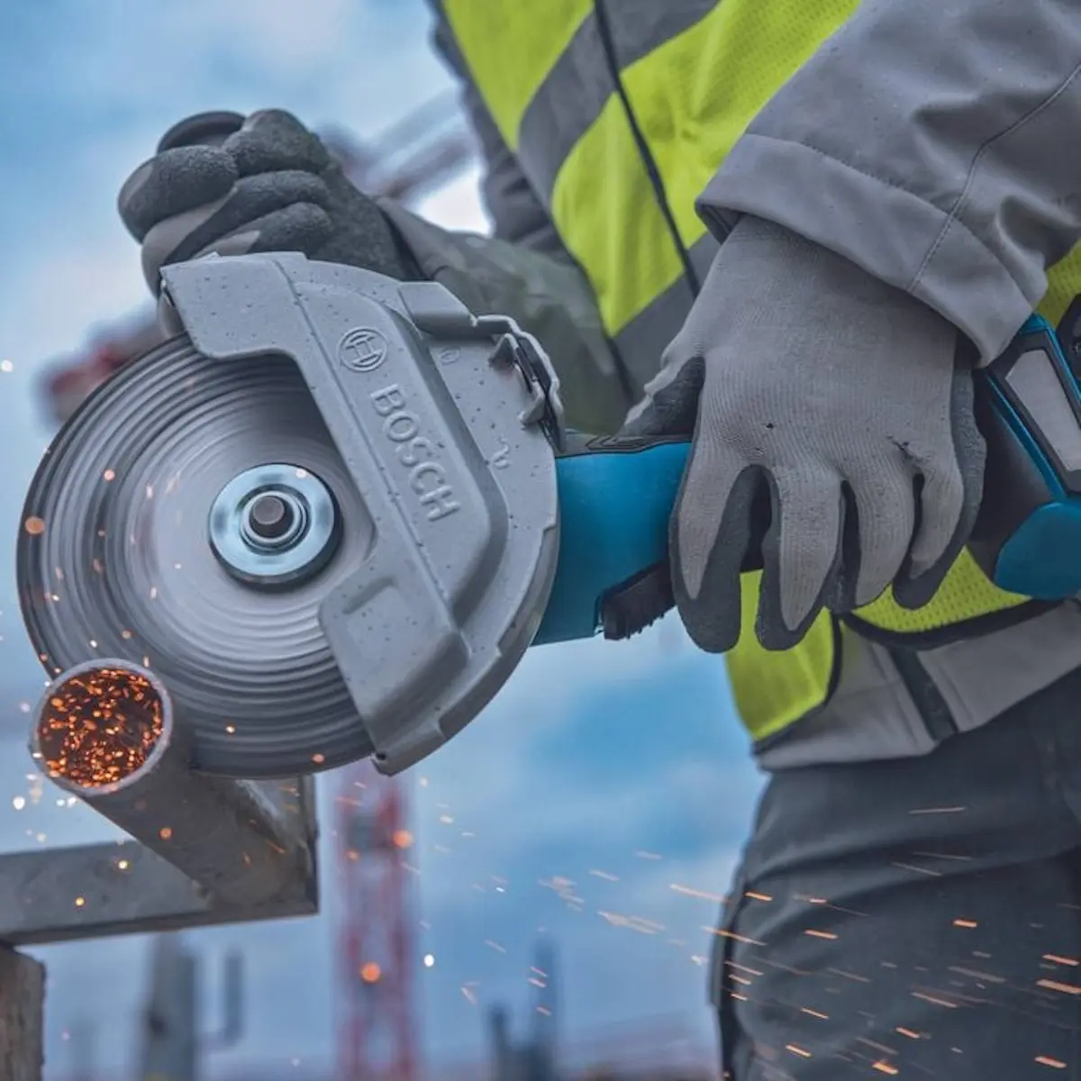 Masina de slefuit unghiulara cu acumulator Bosch GWS 18V-180 Solo (06019H6L01)