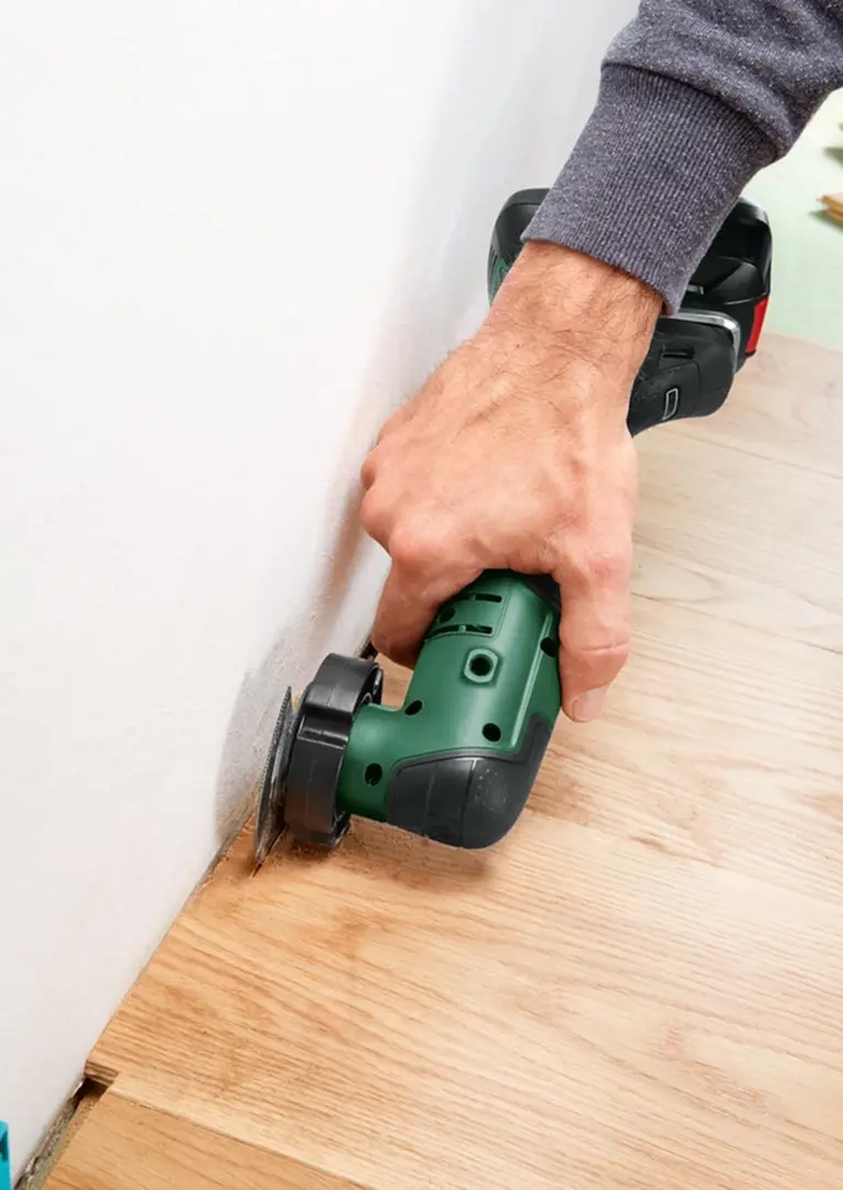 Instrument multifunctional cu acumulator Bosch UniversalMulti 18V-32 (603105000) - 3