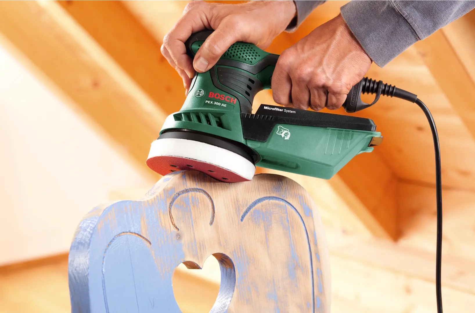 Masina de slefuit excentrica Bosch PEX 300 AE (06033A3000)