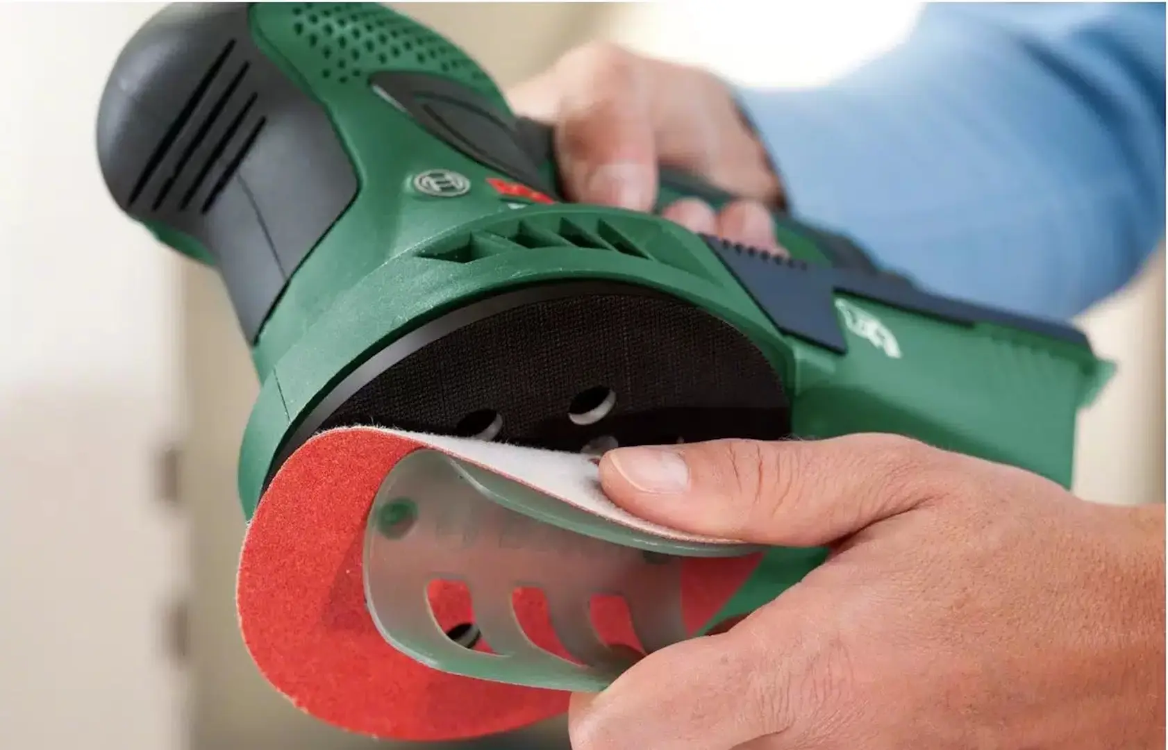 Masina de slefuit excentrica Bosch PEX 300 AE (06033A3000)