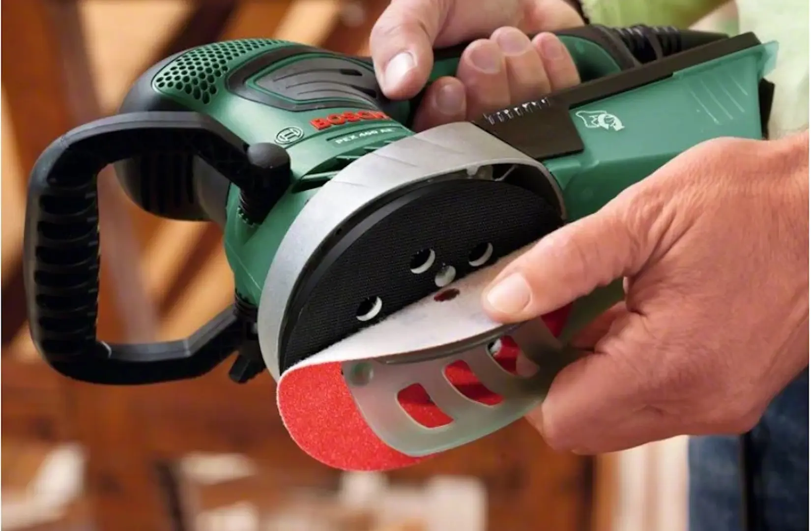 Masina de slefuit excentrica Bosch PEX 400 AE (06033A4000)