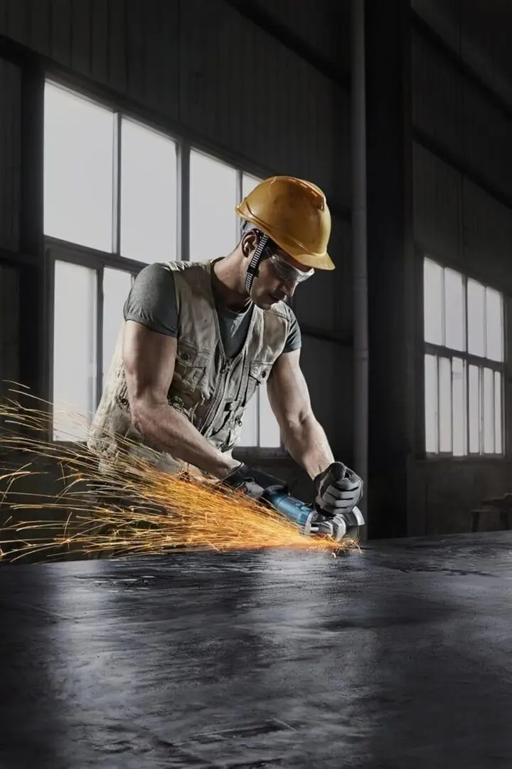 Угловая шлифмашина Bosch Professional GWS 9-125 S 601396105 - 4