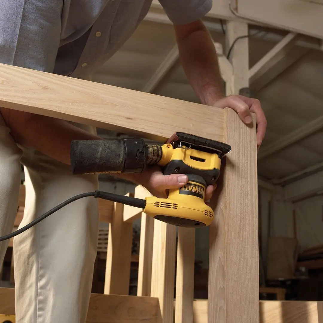 Masina de rectificat excentric DeWalt D26441