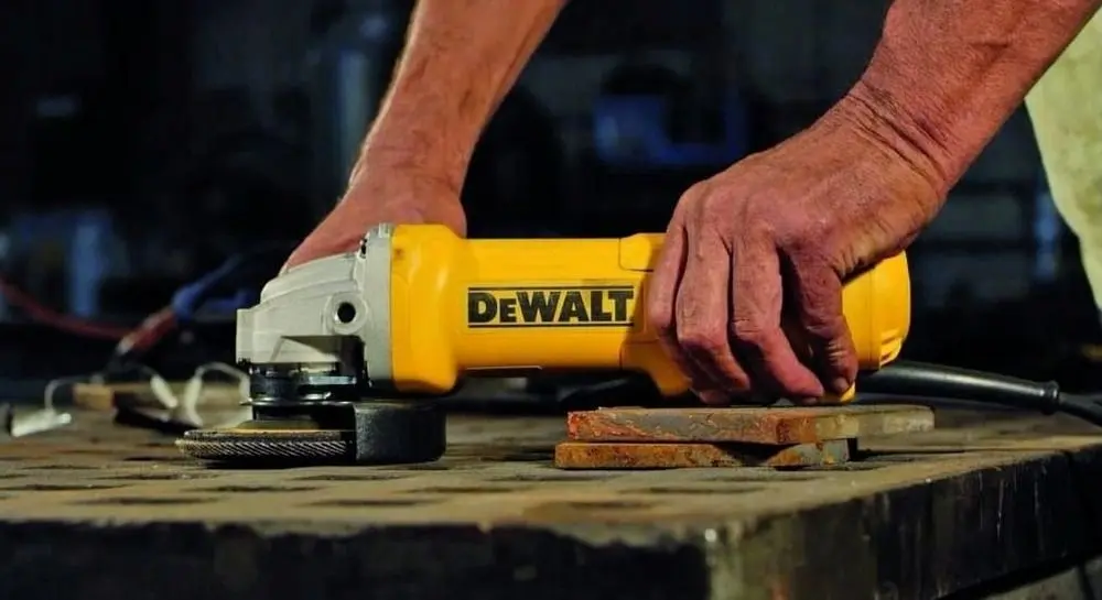 Polizor unghiular Dewalt DWE4233-QS