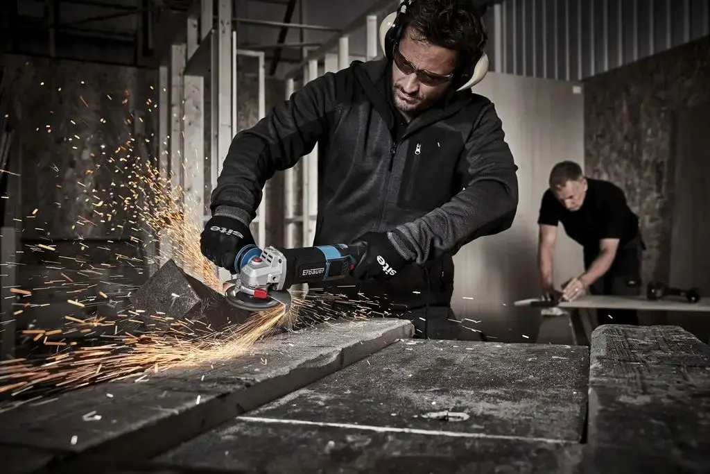 Polizor unghiular Erbauer EAG1010-125