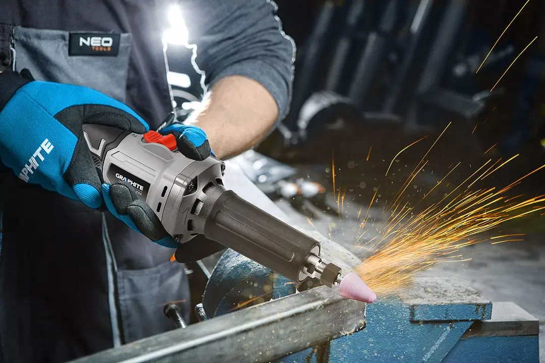 Polizor drept cu acumulator Graphite 58GE146 Solo