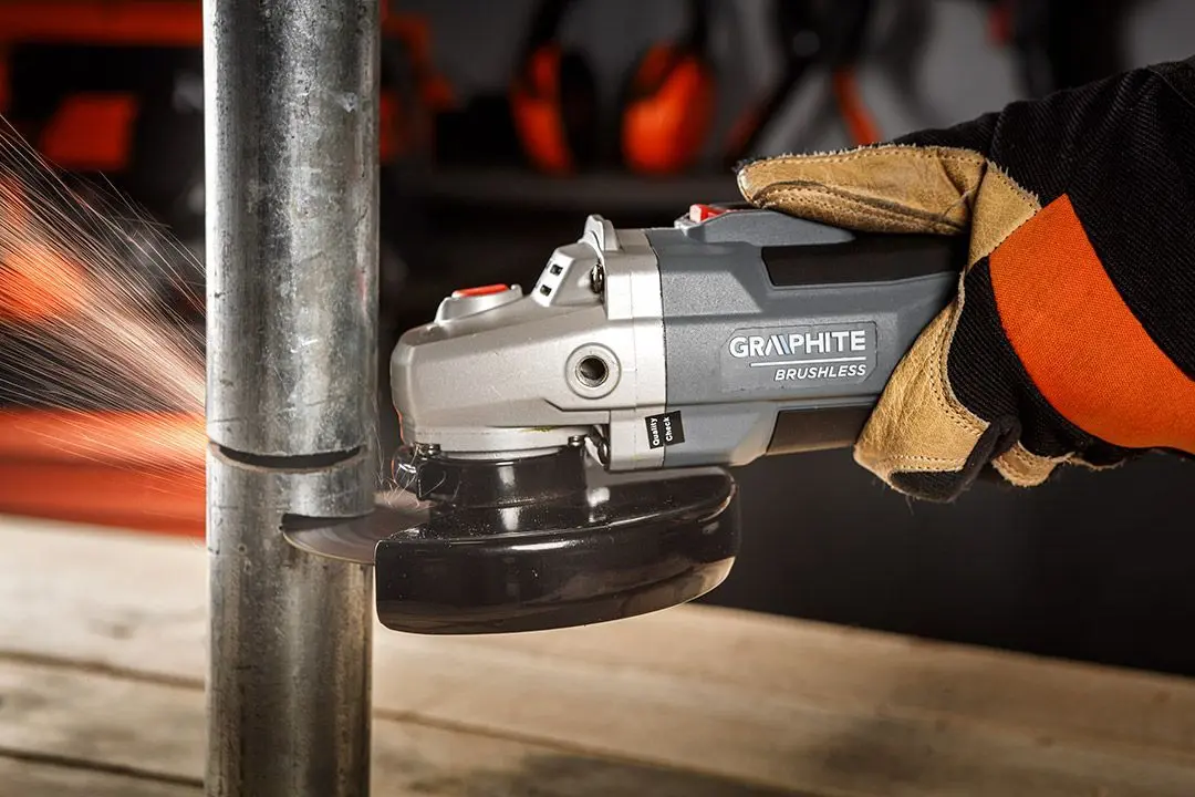 Polizor unghiular cu acumulator Graphite Energy+ 58GE142 Solo