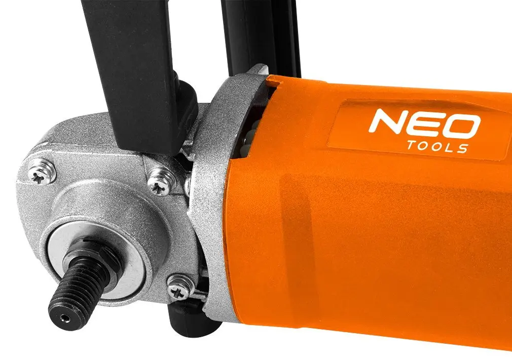 Masina de lustruit Graphite 04-701