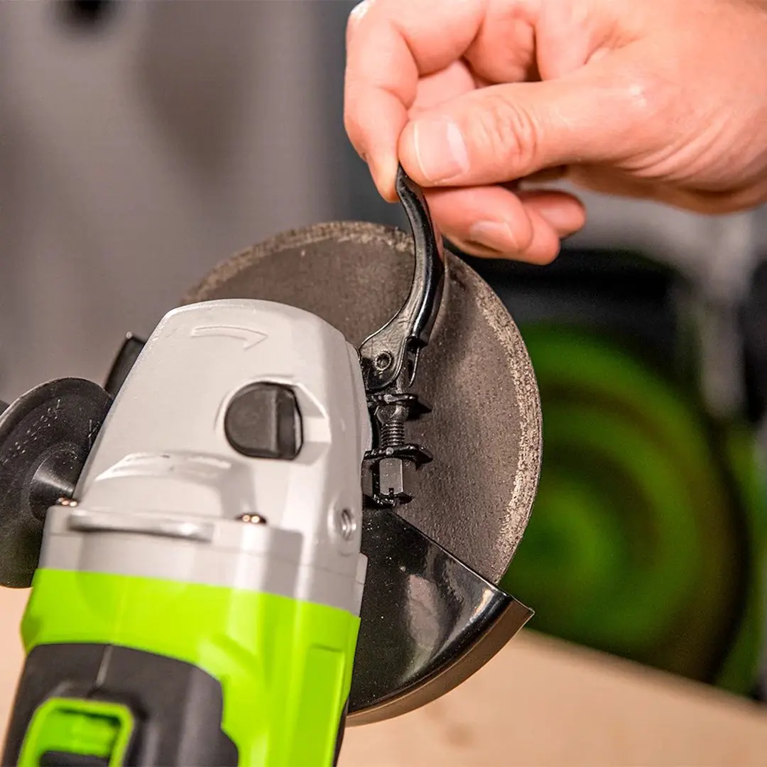 Masina de slefuit unghiulara cu acumulator GreenWorks GD24AG