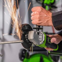 Masina de slefuit unghiulara cu acumulator GreenWorks GD24AG Thumb