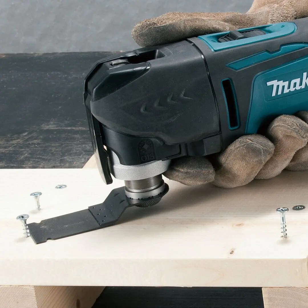 Unealta multifunctionala Makita TM3010C