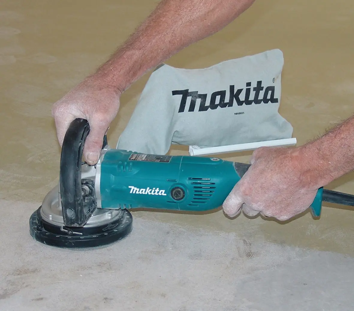 Slefuitor de beton Makita PC5000C