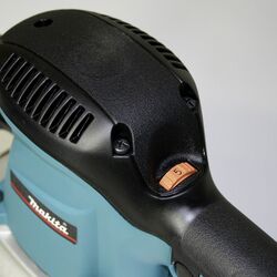 Masina de slefuit cu vibratii Makita BO4900V Thumb