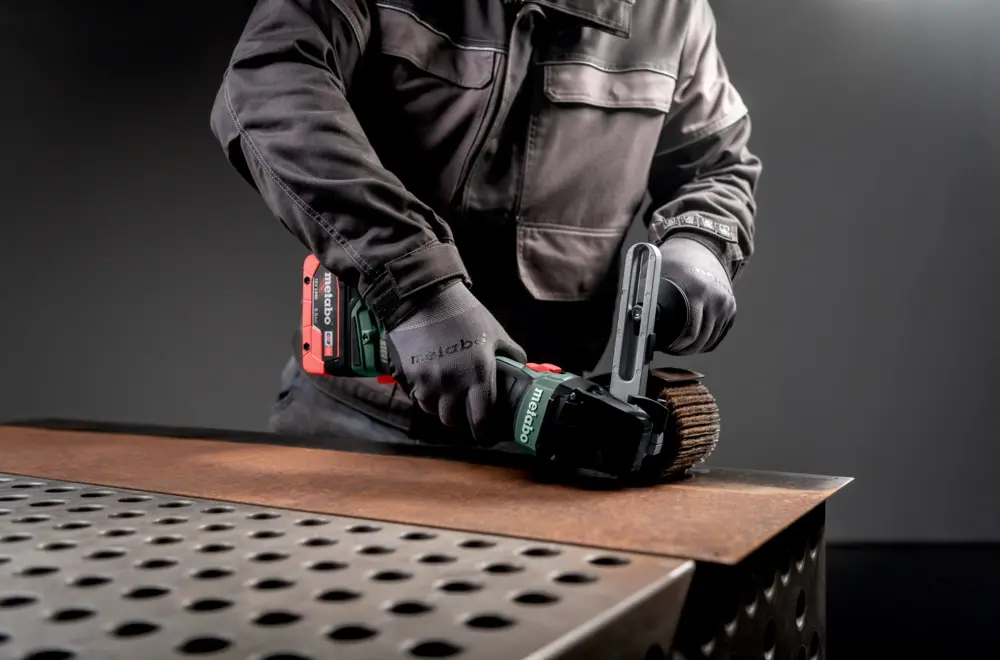 Masina de slefuit cu perie pe acumulator Metabo SVB 18 LTX BL 200 (601766840) - 2
