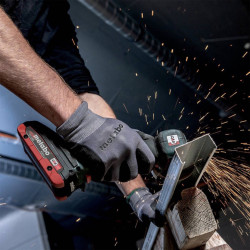 Аккумуляторная угловая шлифмашина Metabo CC 18 LTX BL (600349840) Thumb