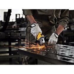 Polizor unghiular Stanley STGS7125 Thumb